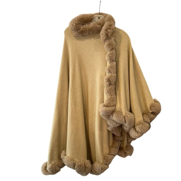 Camel khaki faux fur trim cape shawl STUNNING